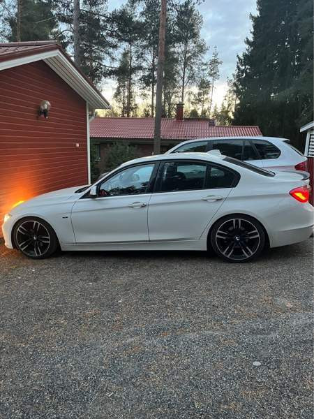 BMW 320 Hattula - valokuva 1