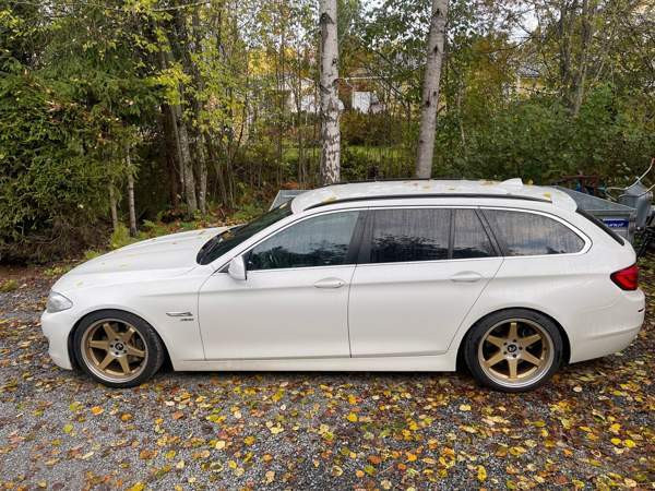 BMW 530 Mikkeli - valokuva 5