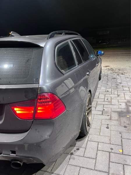 BMW 335 Zaporiz'ka Oblast' - valokuva 5