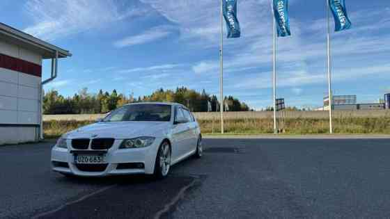 BMW 325 Миккели