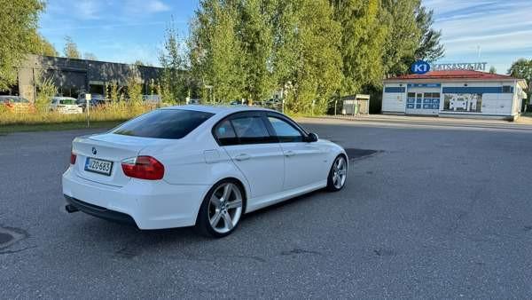 BMW 325 Mikkeli - photo 5