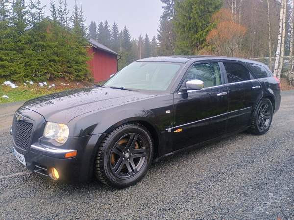 Chrysler 300C Yloejaervi – foto 8