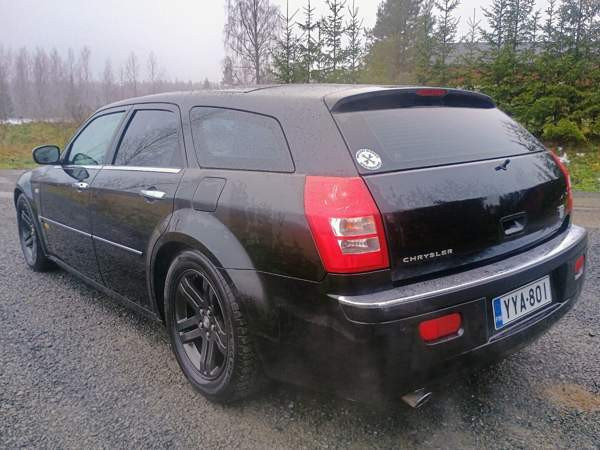 Chrysler 300C Yloejaervi – foto 6