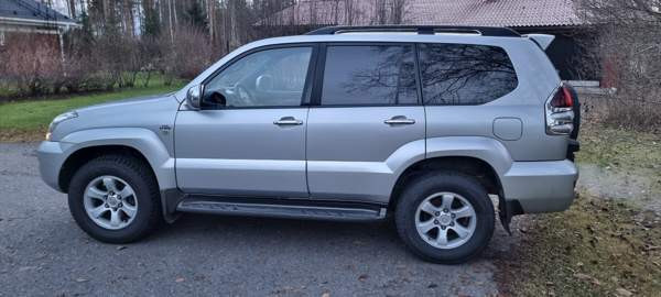 Toyota Land Cruiser Оулу - изображение 7