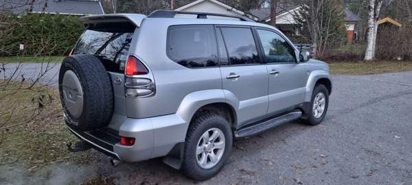 Toyota Land Cruiser Оулу - изображение 5