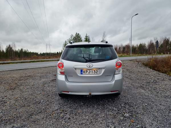 Toyota Verso Vaasa - valokuva 8
