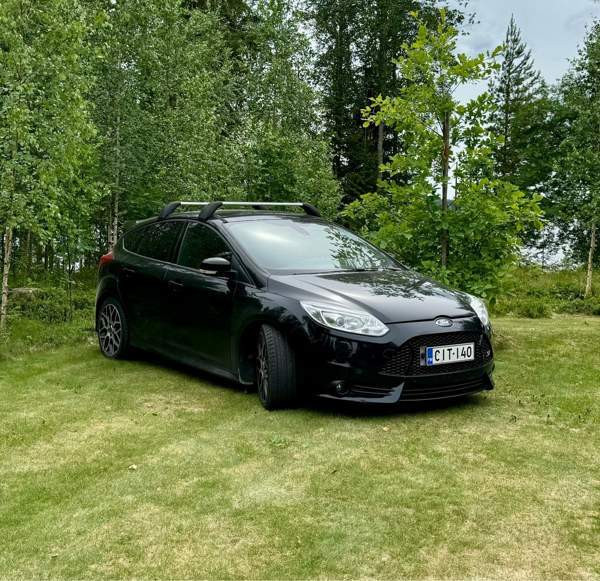 Ford Focus Лемпяаля - изображение 1
