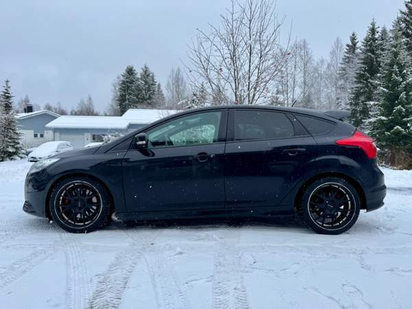 Ford Focus Лемпяаля - изображение 2