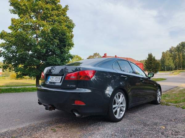 Lexus IS Vantaa – foto 4