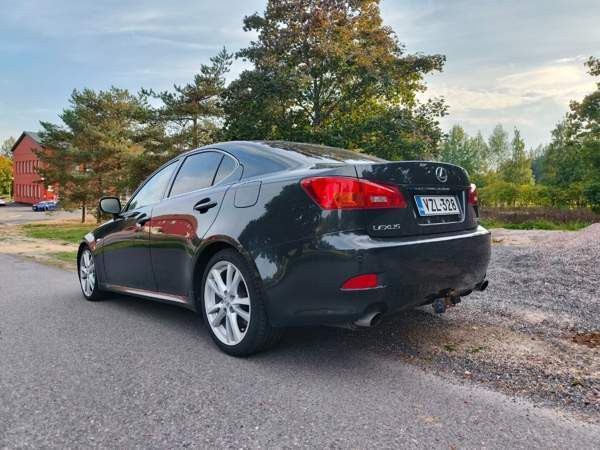 Lexus IS Vantaa – foto 5