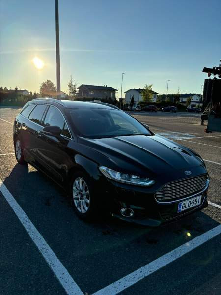 Ford Mondeo Turtkul - valokuva 2