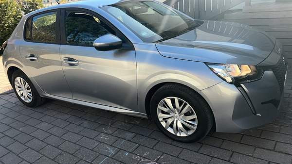 Peugeot 208 Lohja - photo 1