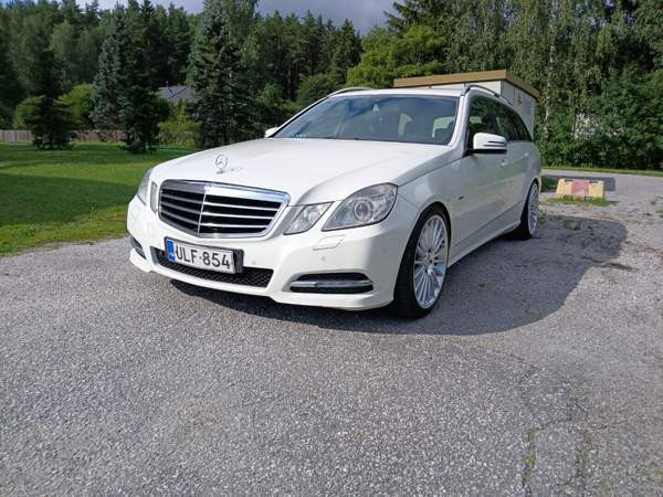 Mercedes-Benz E Sarov - photo 4