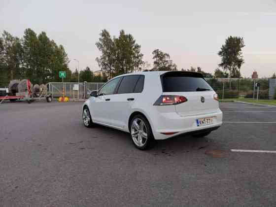 Volkswagen Golf Raasepori