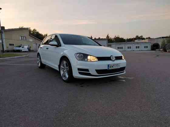 Volkswagen Golf Raasepori