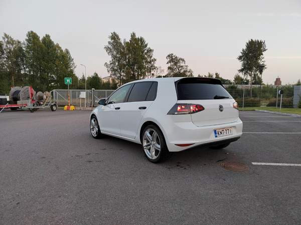 Volkswagen Golf Raasepori - valokuva 5