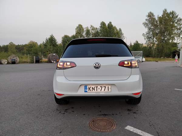 Volkswagen Golf Raasepori - valokuva 7