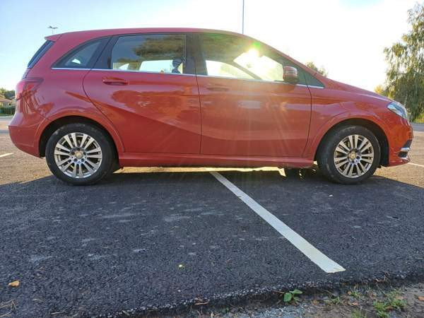 Mercedes-Benz B Kangasala - valokuva 3