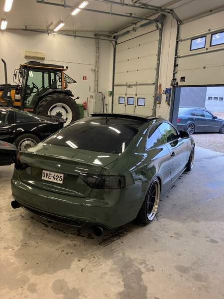 Audi A5 Sarov - valokuva 3