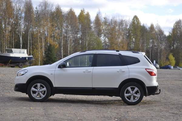 Nissan Qashqai+2 Rovaniemi - valokuva 7