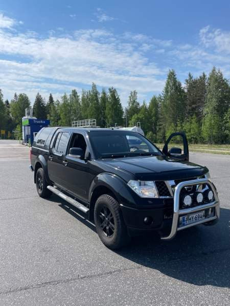 Nissan Navara Vantaa - photo 1