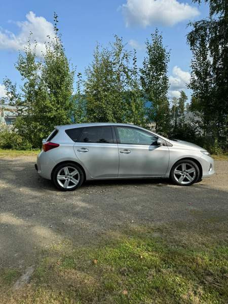 Toyota Auris Kuopio - valokuva 7