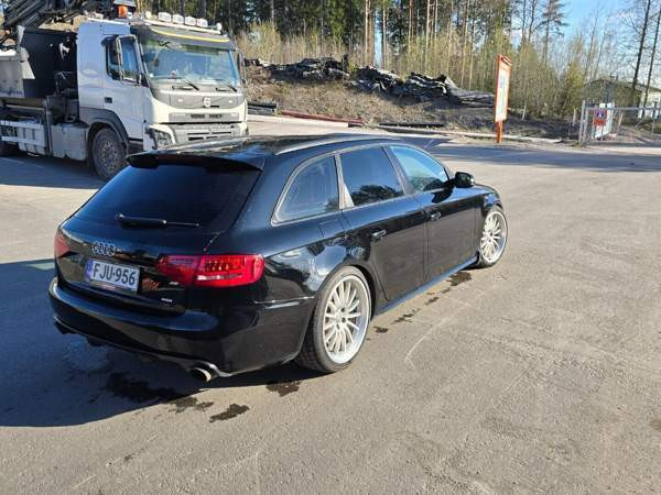 Audi A4 Холлола - изображение 3