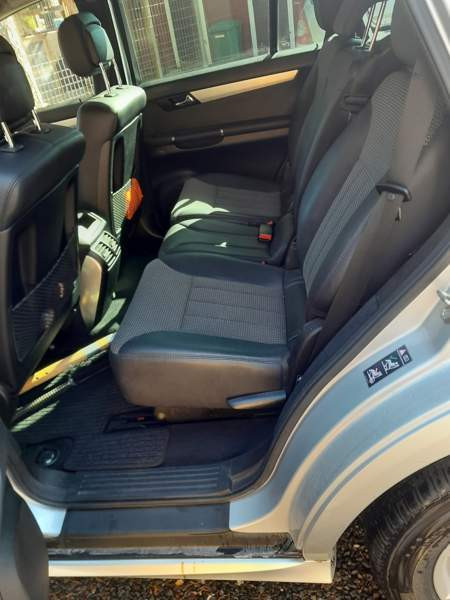 Mercedes-Benz R Ilmajoki - valokuva 2