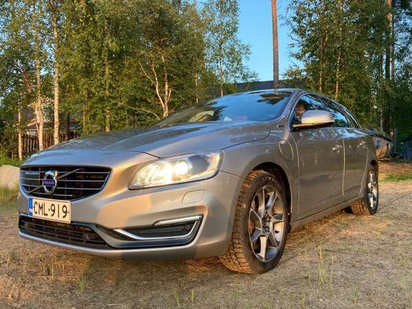 Volvo V60 Joensuu - photo 1