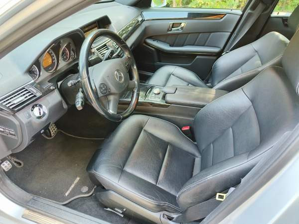 Mercedes-Benz E Хамина - изображение 5