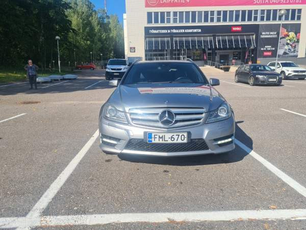 Mercedes-Benz 180 Helsinki – foto 3