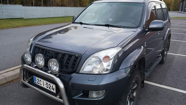 Toyota Land Cruiser Oulu - photo 2