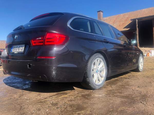 BMW 525 Вихти - изображение 5