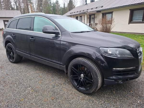 Audi Q7 Lapinlahti - valokuva 2