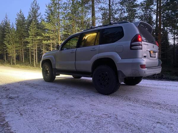 Toyota Land Cruiser Йоэнсуу - изображение 8