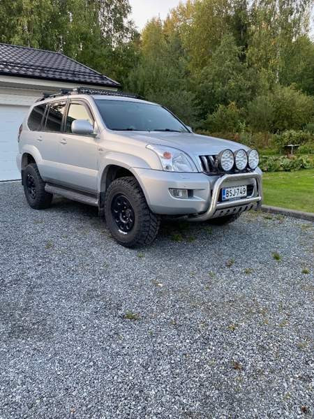 Toyota Land Cruiser Йоэнсуу - изображение 2