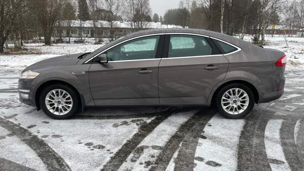 Ford Mondeo Каяни - изображение 8