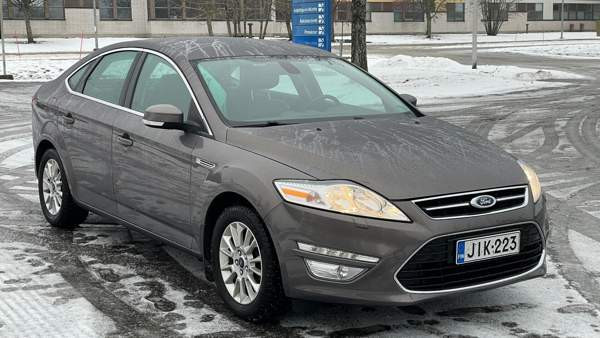 Ford Mondeo Каяни - изображение 3