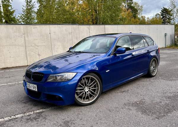 BMW 330 Эспоо - изображение 1