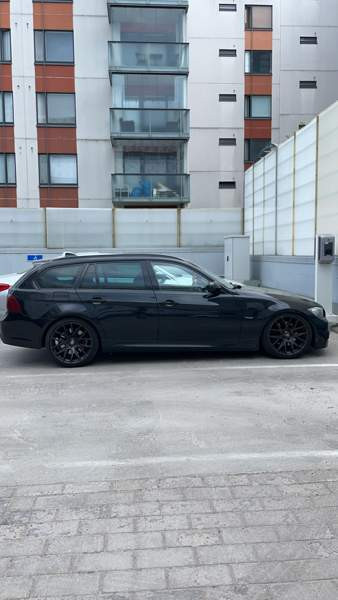 BMW 325 Espoo - valokuva 5