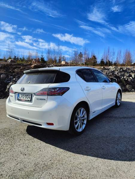 Lexus CT Ювяскюля - изображение 7
