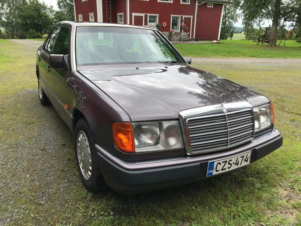 Mercedes-Benz 300 Сейняйоки - изображение 3