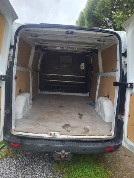 Ford Transit Custom Merikarvia – foto 5