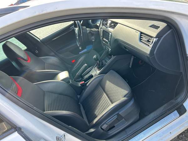 Skoda Octavia Jyvaeskylae - photo 8