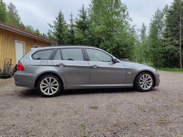 BMW 330 Sibbo - valokuva 5
