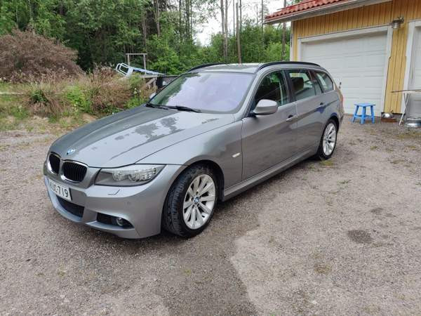 BMW 330 Sibbo - valokuva 4