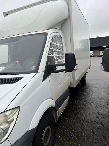 Mercedes-Benz Sprinter Helsinki - изображение 1