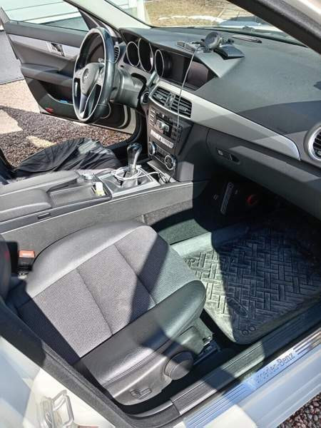 Mercedes-Benz C Glebychevo - valokuva 6