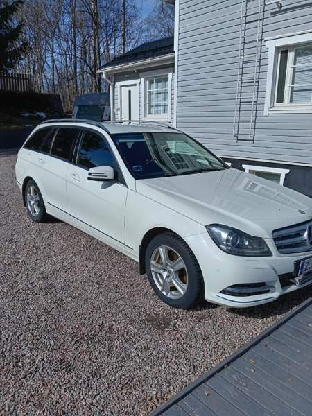 Mercedes-Benz C Glebychevo - valokuva 4