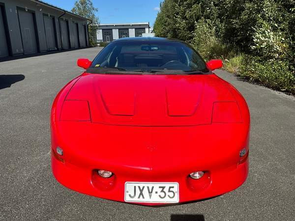 Pontiac Firebird Вааса - изображение 3